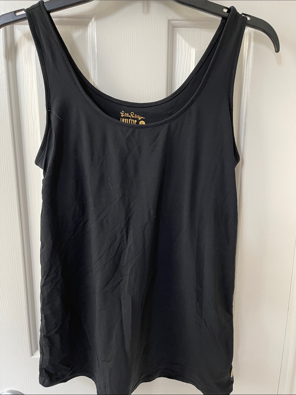 Lilly Pulitzer Black Scoop Neck Tank Top with built in bra